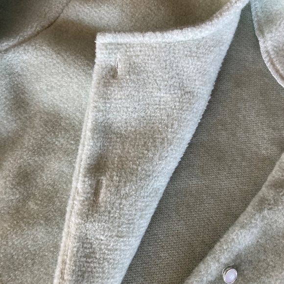 3/$15 Women's Jacket/Coat , Fuzzy, Hidden Buttons, Scoop Neck Sage/Mint Green - Picture 6 of 13